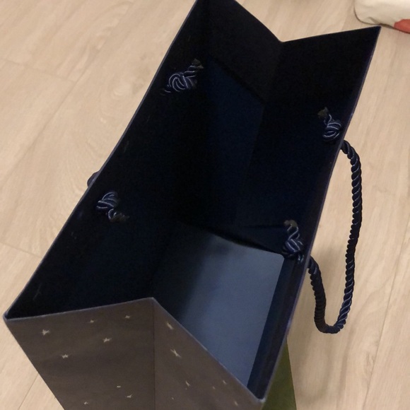 Gucci Box with Bag SOLD - Picture 7 of 8